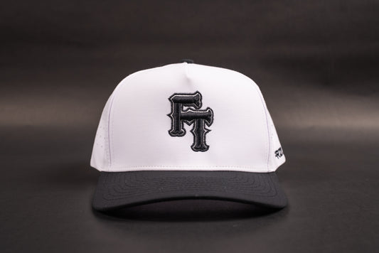 FRZR TRPS | Black-White