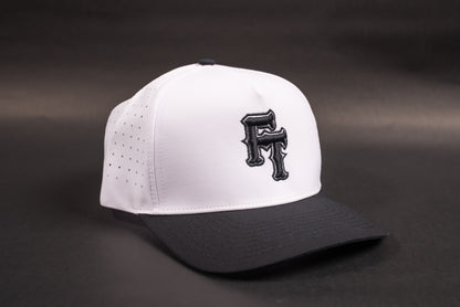 FRZR TRPS | Black-White